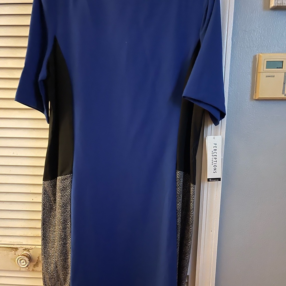 Perceptions Women's Blue and Black Midi Dress